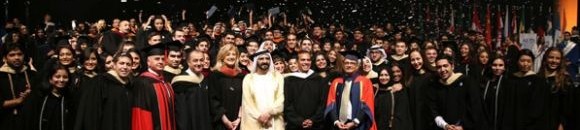 محمد بن راشد يشهد تخريج دفعة جديدة من الجامعة الأمريكية في دبي - مايو 2013م 26 3506