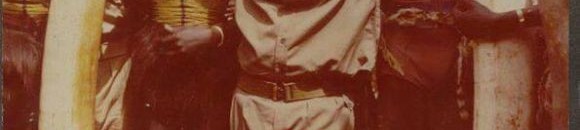 الرئيس السوداني الراحل جعفر نميري بجنوب ﺍﻟﺴﻮﺩﺍﻥ ﻋﻘﺐ ﺗﻮﻗﻴﻊ ﺍﺗﻔﺎﻗﻴﺔ ﺍﺩﻳﺲ &# 10 3582