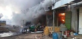 انفجار ضخم بالقرب من مقر البرلمان في مقديشو 10 4296