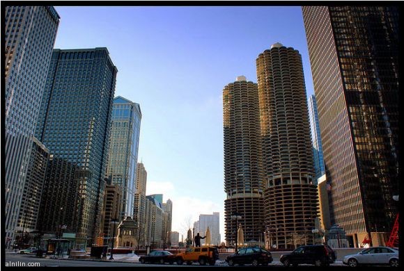 تعرف إلى أغنى رجل في العالم 1 999