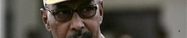 تأكيد إصابة عبد الرحيم محمد حسين بـ(كورونا) مع تدهور حالته ودخوله العناية 10 32